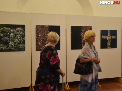 Mészáros Marianna kiállítása a Tudomány és Művészetek Házában
