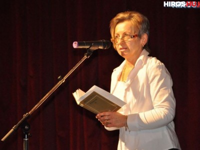 Alföldyné Dobozi Eszter átvette a Hungarikum-díjat