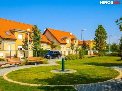 Eladó néhány sorház a német lakóparkban?