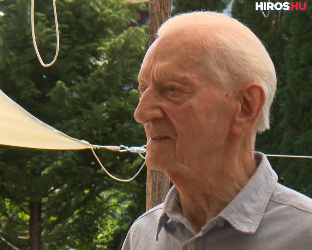 A 95 éves Nemes Antal nyugállományú alezredest köszöntötték