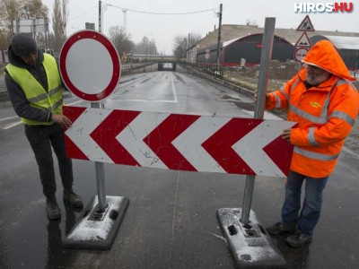 Lezárták az aluljárót, márciusig terelik el az autósokat