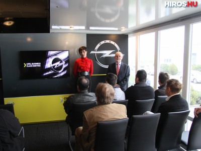 Üzleti partnereket támogató Opel-szolgáltatást mutattak be