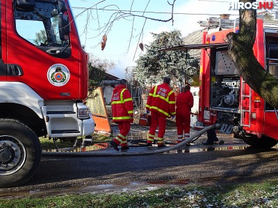 Gázrobbanás történt Csongrádon, egy nő megsérült a tűzben