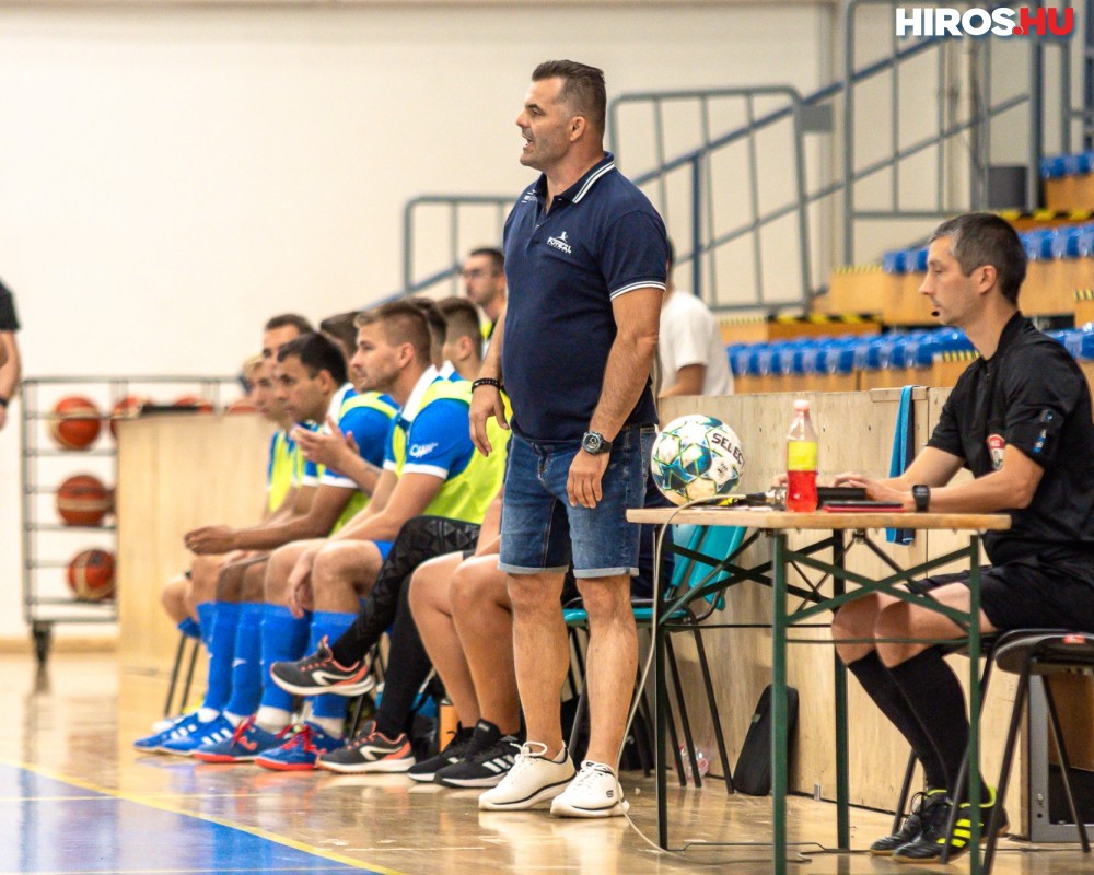 Koós Károly újabb egy évig az SG Kecskemét Futsal vezetőedzői posztján