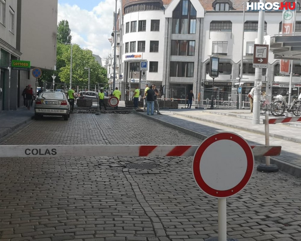 Vigyázat! Lezárták a Nagykőrösi utca kiskörút felőli végét