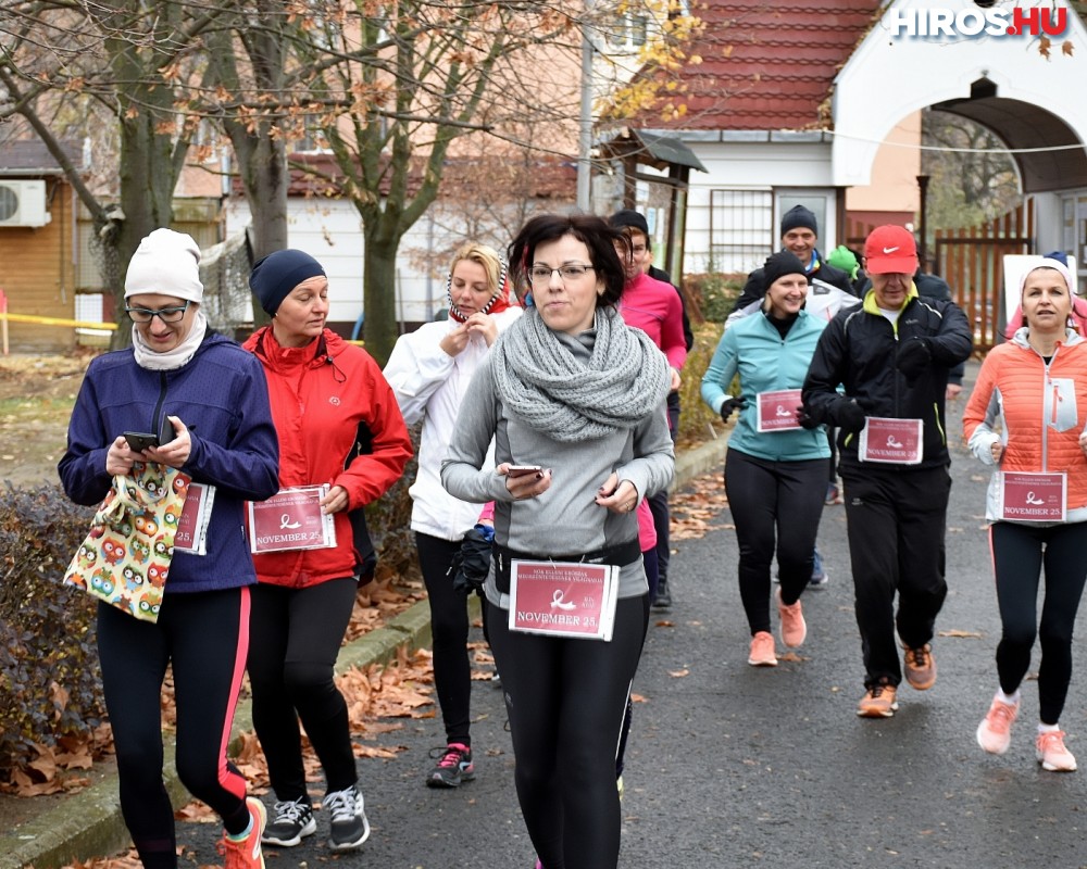 Run Away! Futás a nők elleni erőszak megszüntetésének világnapján