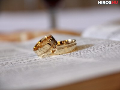 Új helyet kell találni a házasságkötéseknek