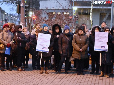 Fáklyás demonstráció a Magyar Kultúra Napján