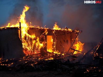 Leégett egy faház Kecskemét külterületén