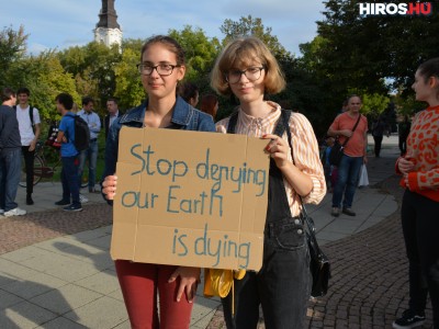 Kecskeméten is demonstráltak a III. Globális Klímasztrájkon