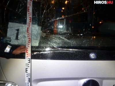BREAKING! - Zebrán gázolt el egy gyalogost a busz Kecskeméten