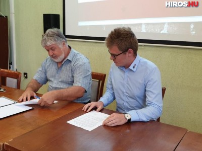 Együttműködési megállapodást kötött a Gáspár András Szakközépiskola és a M1RA Motorsport