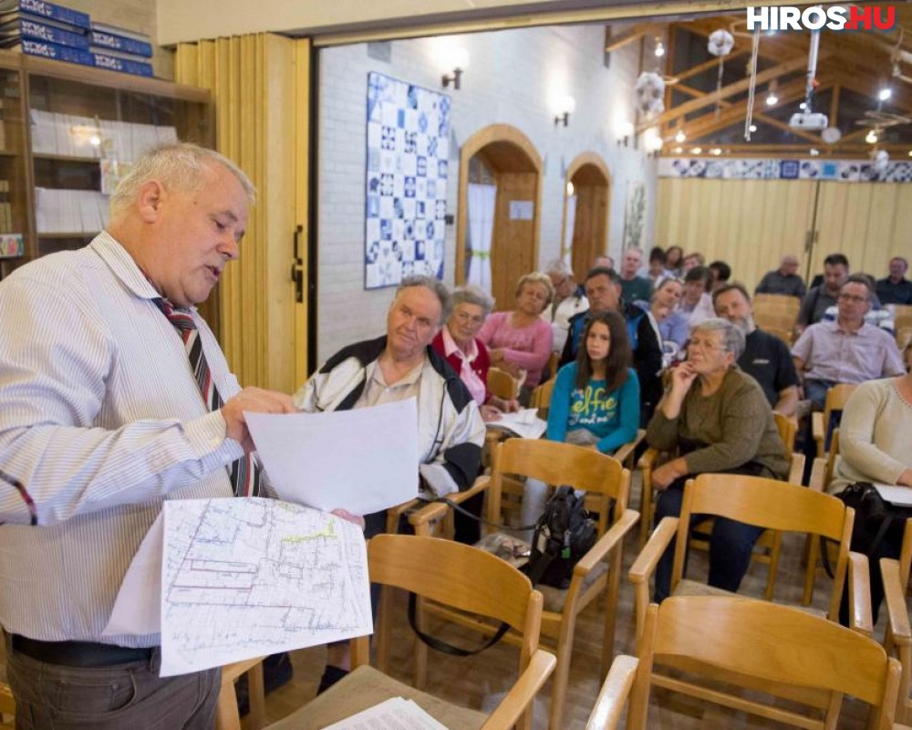 Lakossági fórumot tartottak Petőfiváros-Felsőszéktón