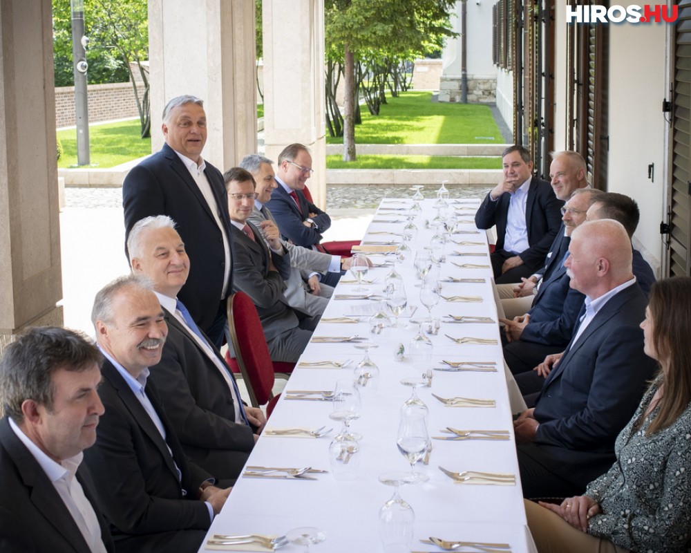 Itt vannak az új Orbán-kormány miniszterei