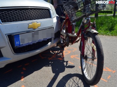 Elektromos kerékpárost ütöttek el Madarason