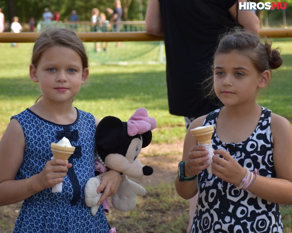Ballószögi Piknik: a felhőtlen szórakozás mellett egy bajbajutott családnak is gyűjtöttek - Videóval