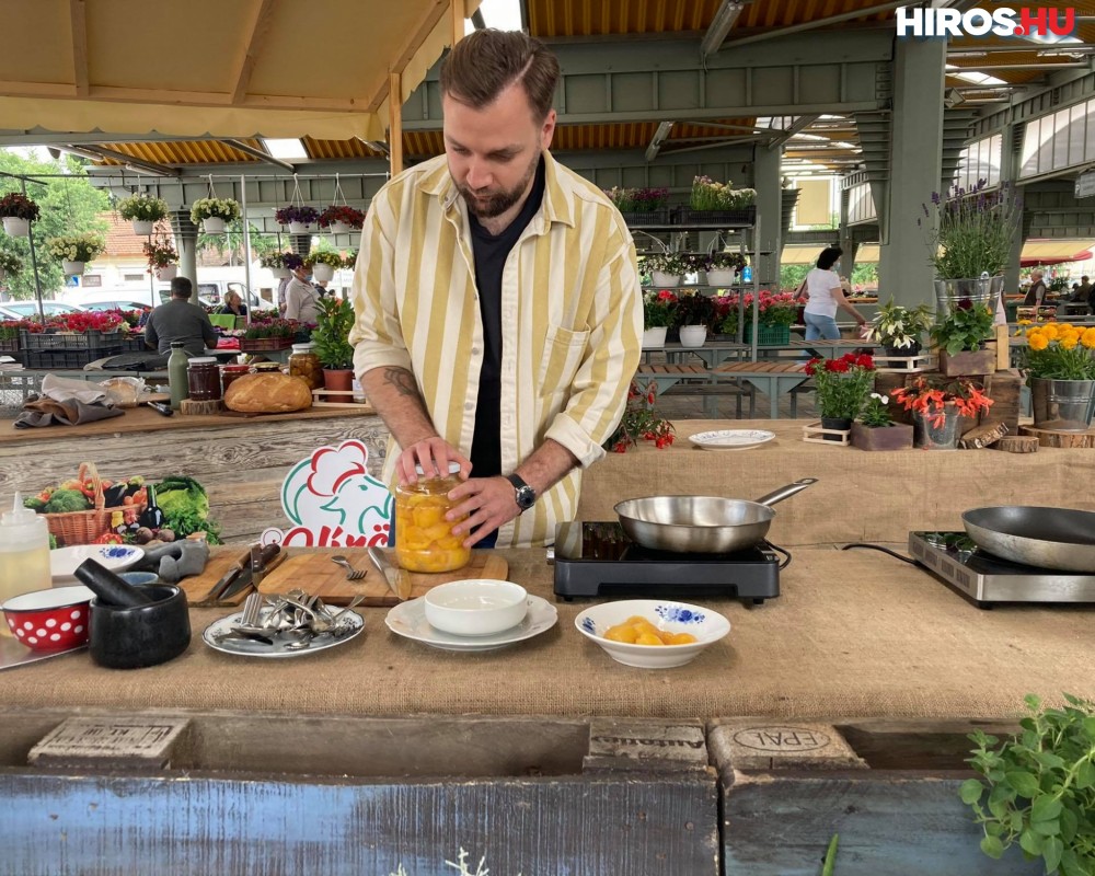 Kárai Dávid gasztroblogger főzött ma a piacon - Videóval