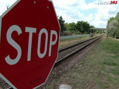 Hogyan közlekedjünk a vasúti síneknél? - Felkerestük Kecskemét veszélyes átjáróit - VIDEÓVAL