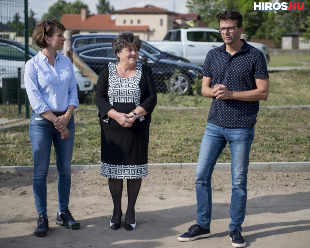 Már a második közösségi kert nyílt meg a Széchenyivárosban