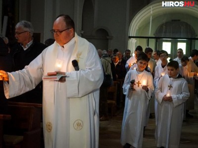 Elkezdődött a húsvét - Vigília-szertartások Kecskeméten - Videóval