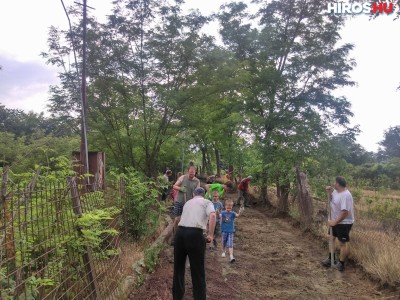 Utat tettek rendbe a Petőfiváros-Felsőszéktó lakói