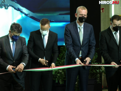 Megnyílt a REHAU-Automotive Kft. új gyára Újhartyánban – Videóval