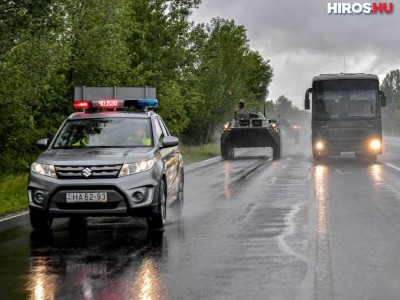 Katonai járművek az M5-ösön