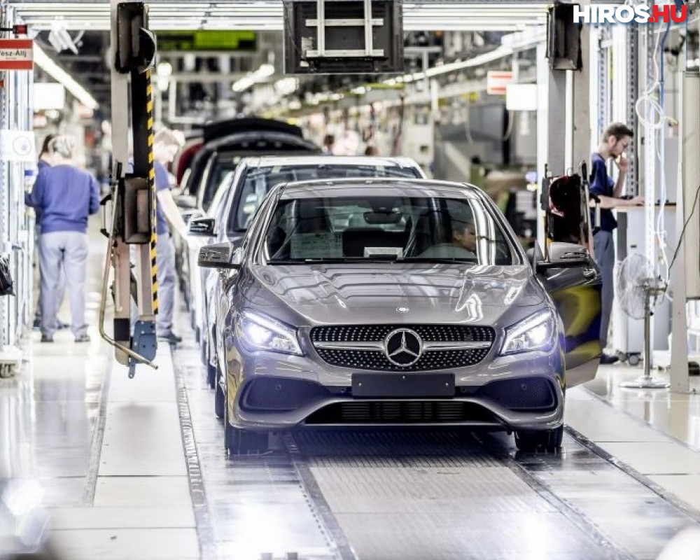 Mercedes-Benz - Nincs veszélyben a kecskeméti autógyár bővítése 