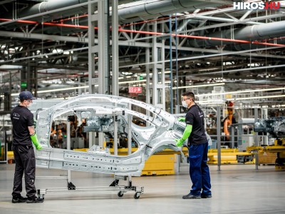 Újraindult a termelés a kecskeméti Mercedes-Benz gyárban