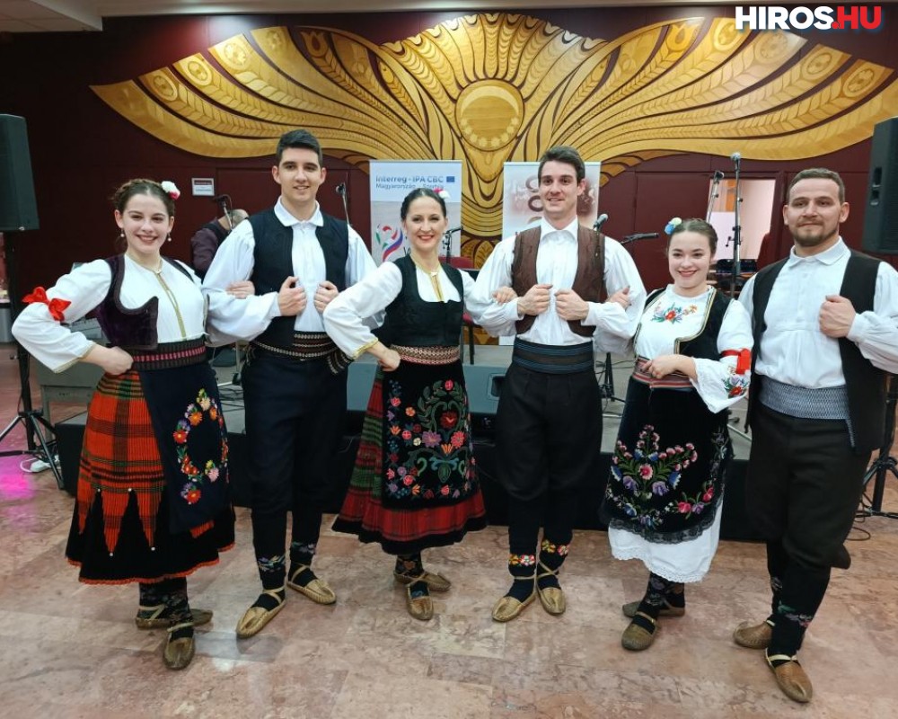 Újévköszöntő szerb-magyar táncház - Videóval