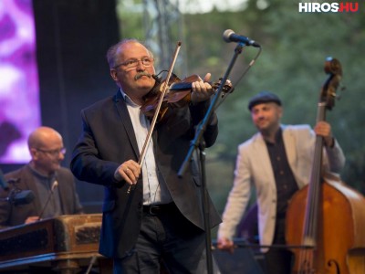 Szombat este tartotta jubileumi koncertjét a 30 éves Csík Zenekar