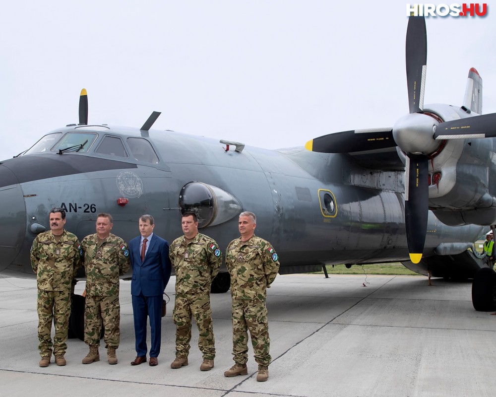 Búcsú az An-26 katonai szállítórepülőktől - Videóval