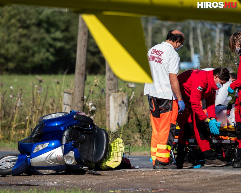 Mopeddel közlekedő idős nőt ütöttek el