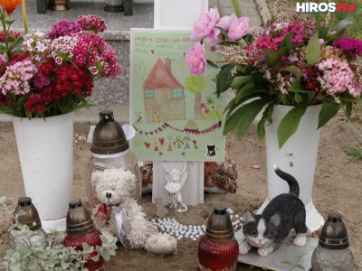 Még mindig várja vissza a gyászoló család az ellopott angyalkát - videóval