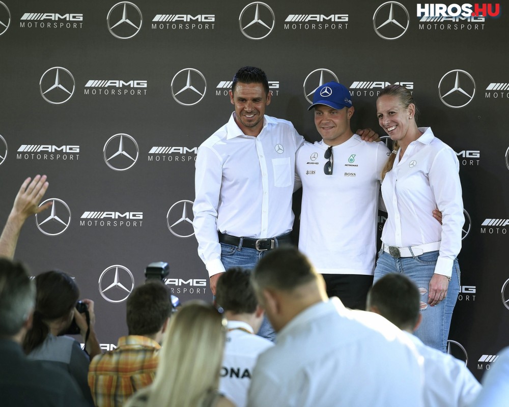 Valtteri Bottas a Mercedes-Benz Hovány autószalon alapkőletételén