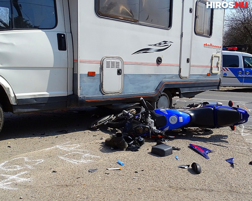 Súlyos állapotban van a Kadafalván balesetet szenvedett motoros - Videóval