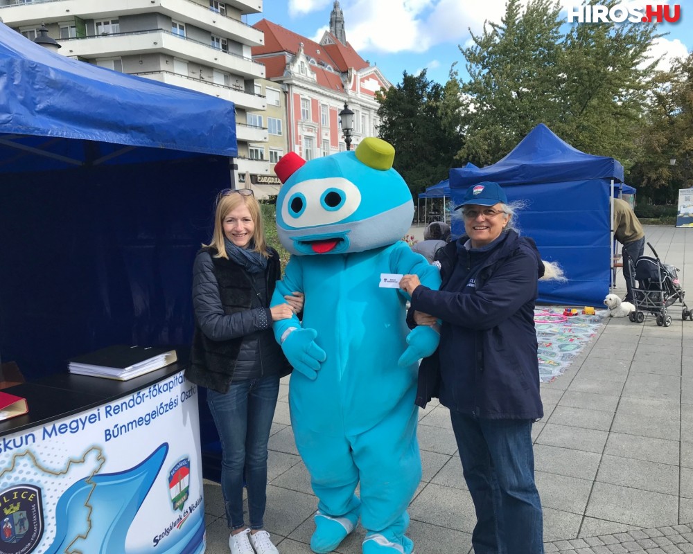 Hangolódj össze! program Kecskeméten