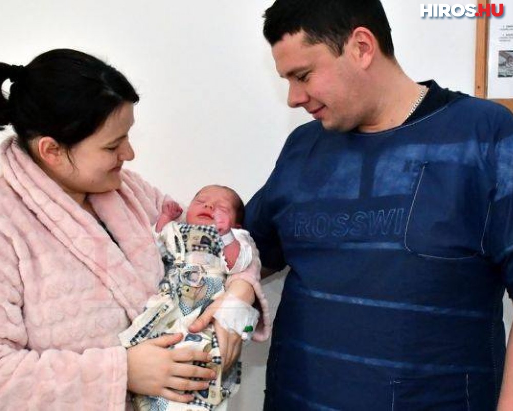 Helvéciai baba lett az első kecskeméti újszülött 2020-ban
