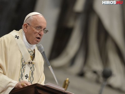 Mérsékletességre intett Ferenc pápa advent első vasárnapján