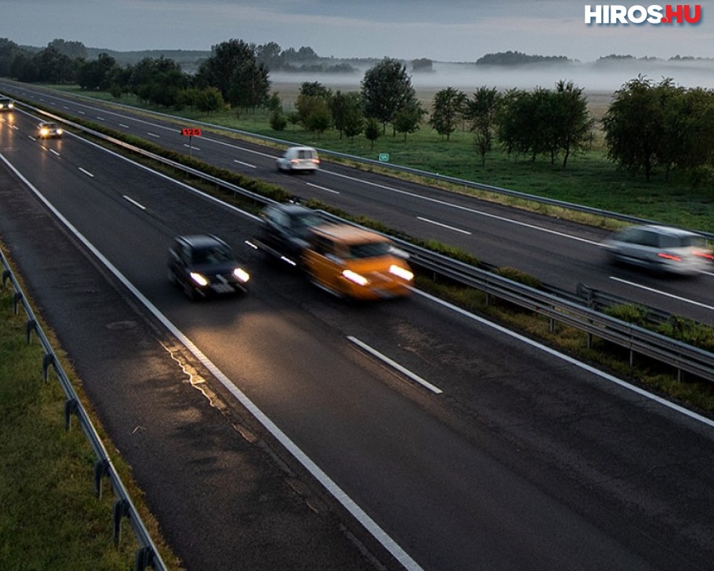 Burkolatfelújítás kezdődik az M5-ösön Kecskemétnél