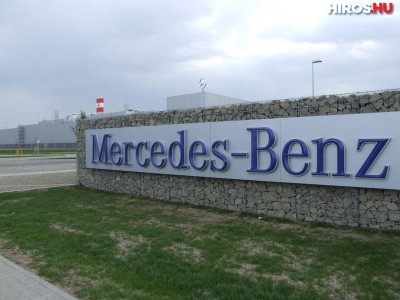 Bírósághoz fordul a Mercedes