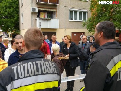 Robbanás a Széchenyivárosban: a polgármester a helyszínen segíti a károsultakat