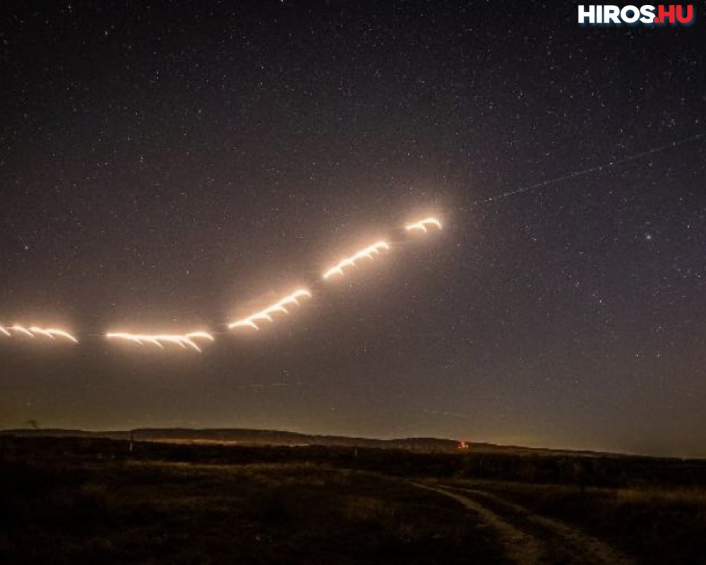 UFO-nak hitték a Gripenek fényeit 