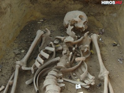 Árpádkori temetkezési helyre leltek kecskeméti régészek Bugacnál