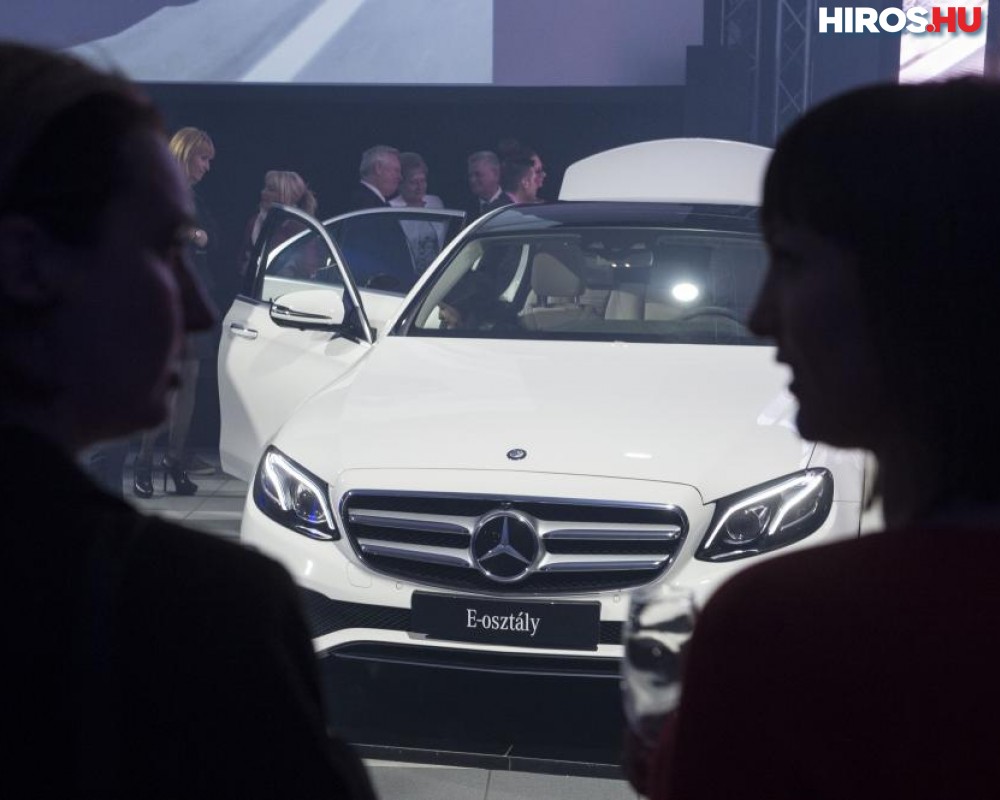 Az új Mercedes-Benz E-osztály bemutatója (videóval!)