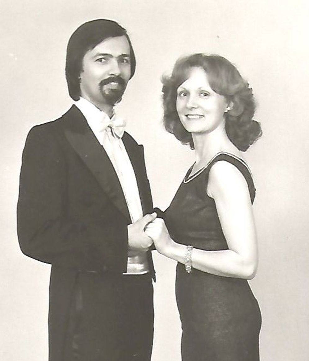 Feleségével 10 éves házassági évfordulójukon, 1984-ben