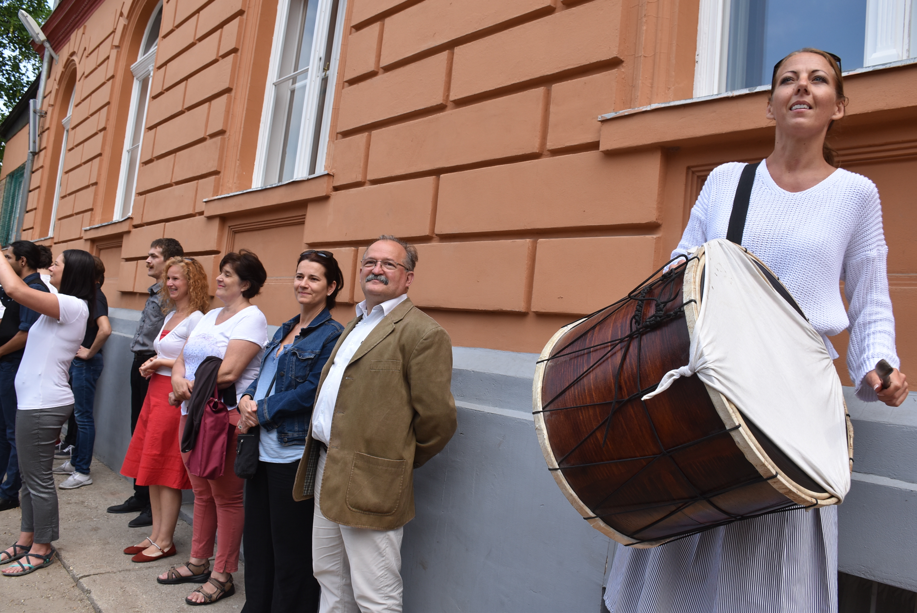 Csík János is eljött, hogy megnézze a meglepetést