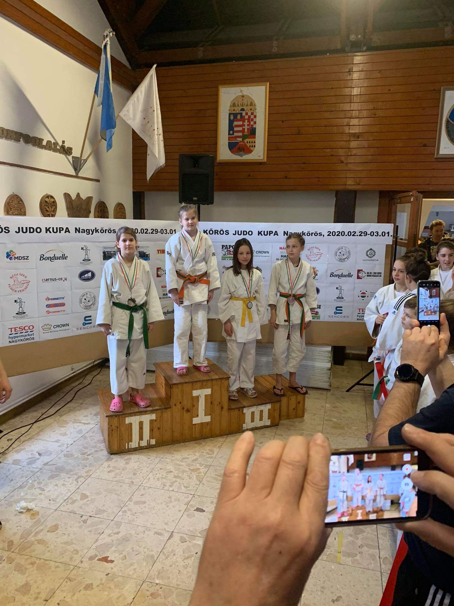 Makkai Szonja a dobogó harmadik fokán